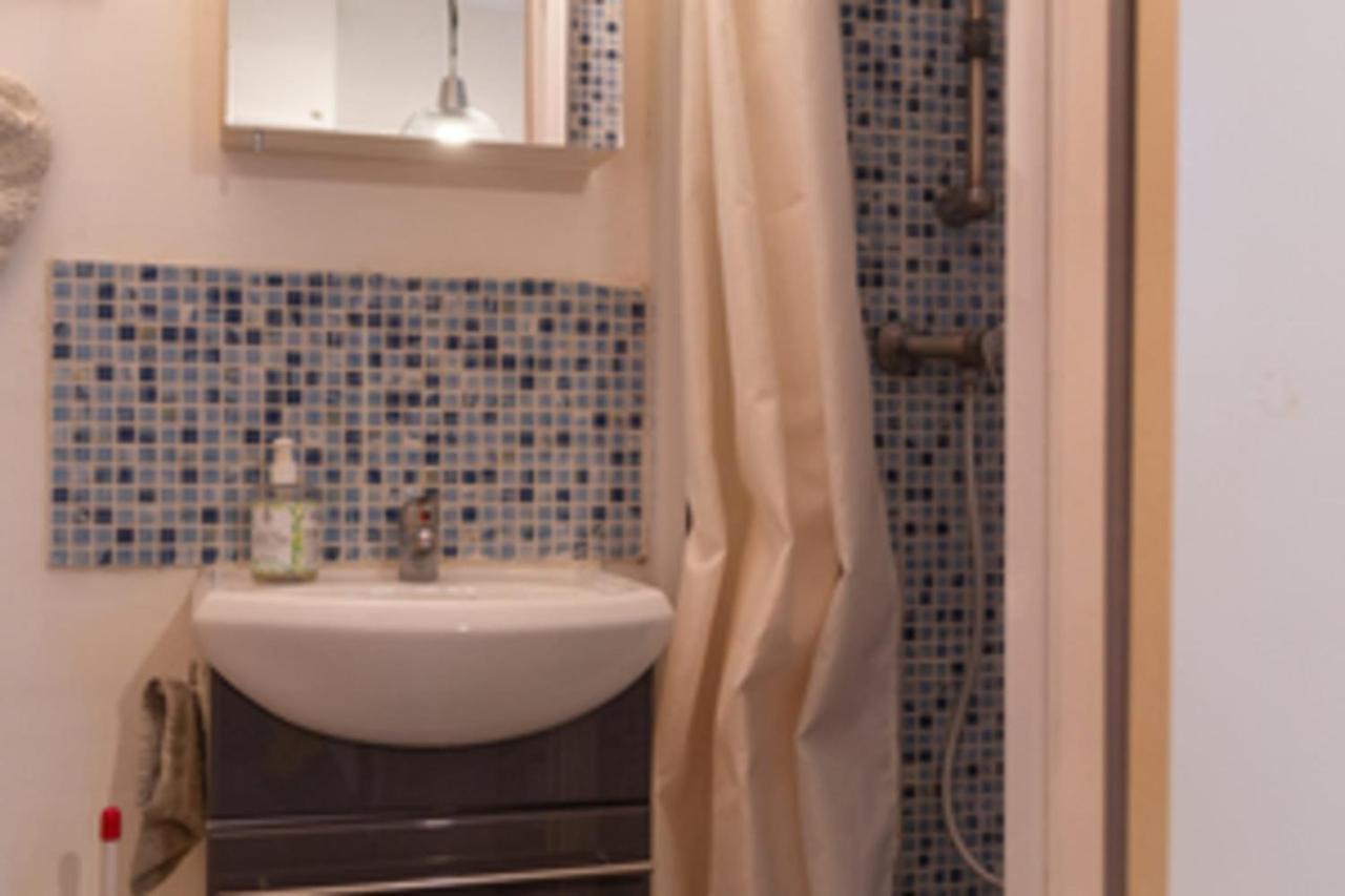 Appartement Nice 22m At 4min From The Place De La Bastille Parijs